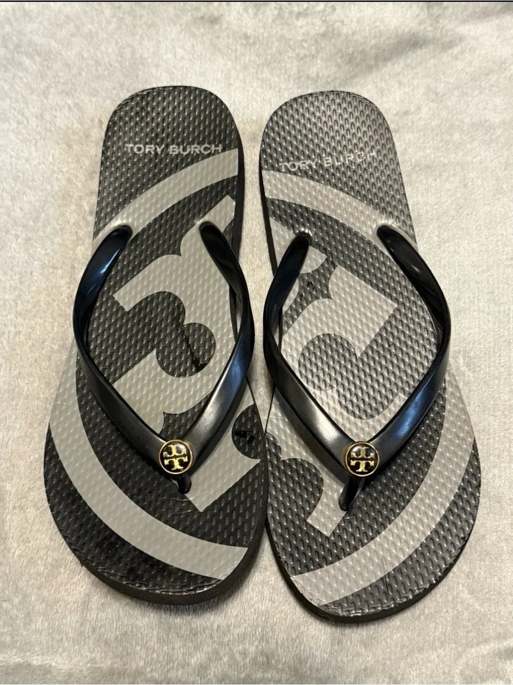 Tory Burch Flip Flops Thong Sandals Black Gray Beach EUC Women’s 8?